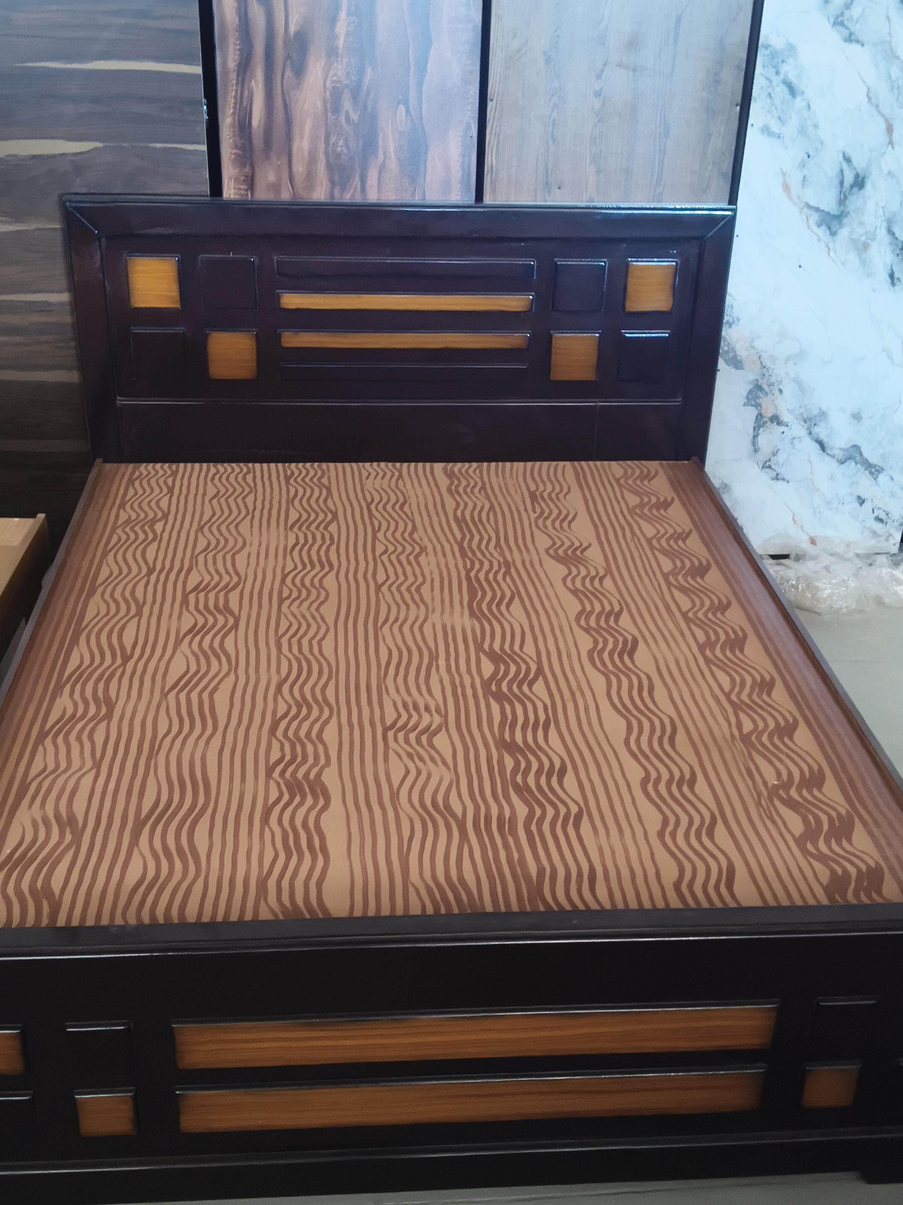 shesham wood queen cot (box model)